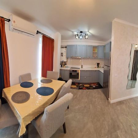 Apartament Gabriela Бая-Маре Екстер'єр фото