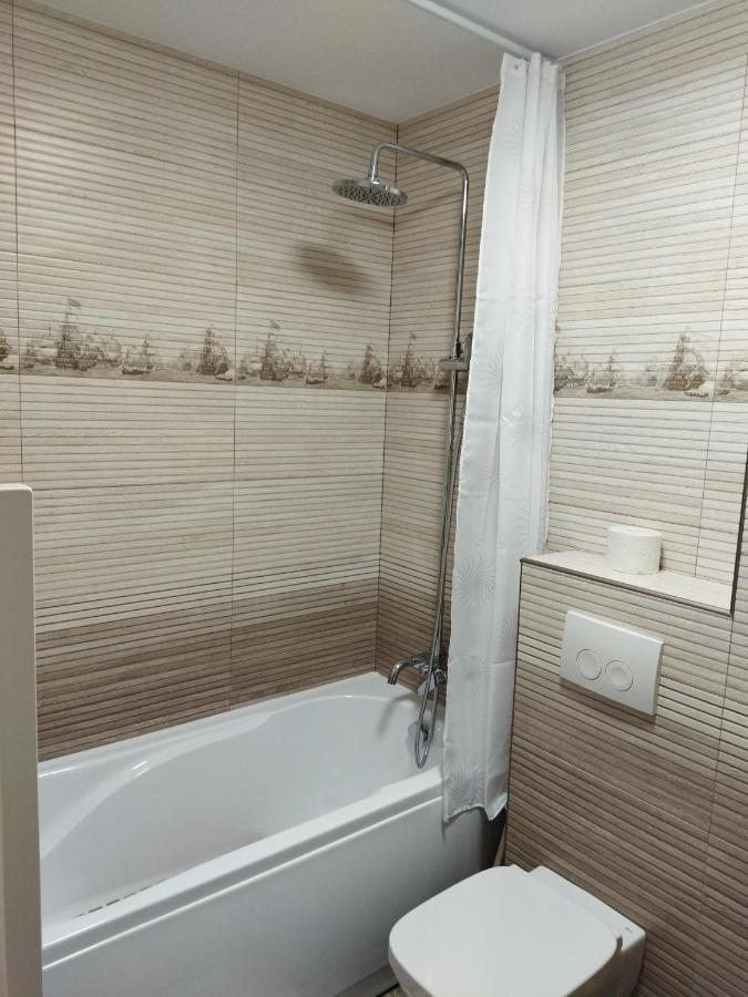 Apartament Gabriela Бая-Маре Екстер'єр фото